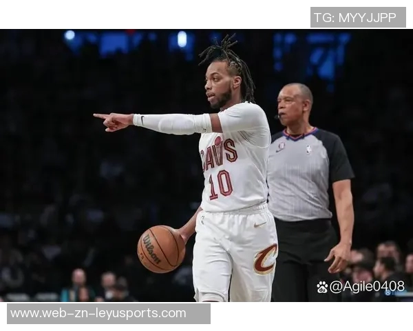 加兰半场表现出色12投5中贡献11分3助攻且零失误状态在线